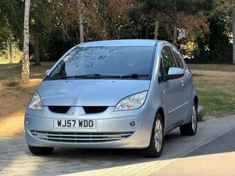 Mitsubishi Colt Hatchback 1.3 CZ2 3dr