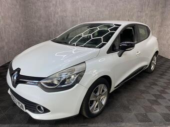 Renault Clio Hatchback 1.2 16V Dynamique MediaNav Euro 5 5dr