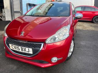 2015 208 1.2 VTI PURETECH STYLE EURO 6 5DR 20 PHOTOS PEUGEOT 208 1.2... photo