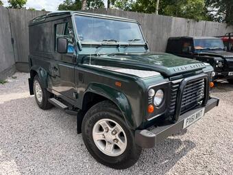 Land Rover Defender 90 SUV 2.4 TDCi County Station Wagon 4WD SWB Euro 4 3dr