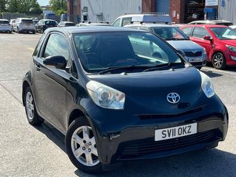 2011 TOYOTA IQ 1.0 VVT I EURO 5 3DR 51 PHOTOS TOYOTA IQ 1.0 VVT... photo