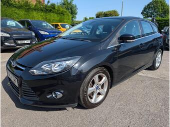 Ford Focus Hatchback 1.6 TDCi Zetec Navigator Euro 5 (s/s) 5dr