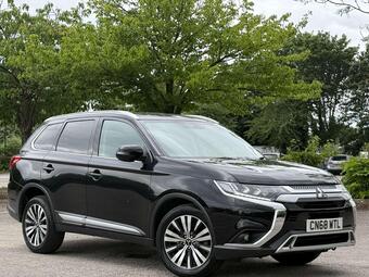 Mitsubishi Outlander SUV 2.0 MIVEC 4 CVT 4WD Euro 6 (s/s) 5dr