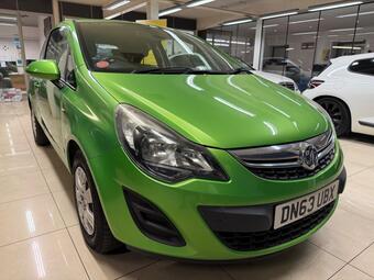 Vauxhall Corsa Hatchback 1.2 16V Exclusiv Euro 5 3dr (A/C)