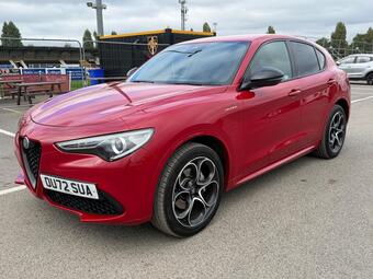Alfa Romeo Stelvio SUV 2.0T Veloce Auto Q4 AWD Euro 6 (s/s) 5dr