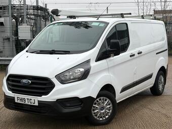 Ford Transit Custom Panel Van 2.0 300 EcoBlue L1 H1 Euro 6 5dr