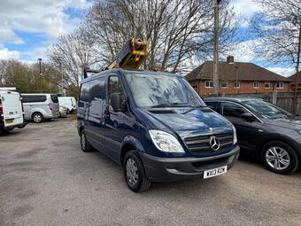 2013 SPRINTER 2.1 310 CDI RWD L1H1 CHERRY PICKER 36 PHOTOS MERCEDES BENZ SPRINTER... photo