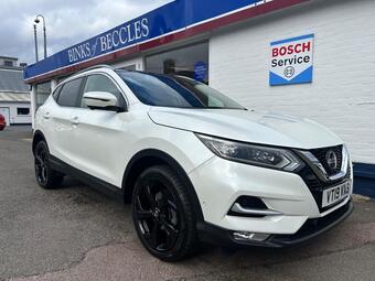 Nissan Qashqai SUV 1.3 DIG-T Tekna Euro 6 (s/s) 5dr
