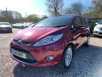 2011 FIESTA 1.6 TITANIUM 5DR 34 PHOTOS FORD FIESTA 1.6 TITANIUM 5DR NEW MOT... photo