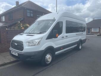 Ford Transit Minibus 2.2 TDCi 460 HDT Trend L4 H3 5dr (18 seats)