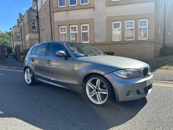 BMW 1 Series Hatchback 2.0 120d M Sport Steptronic Euro 5 5dr