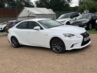 Lexus IS Saloon 2.5 300h F Sport E-CVT Euro 5 (s/s) 4dr