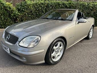 Mercedes-Benz SLK Convertible 2.0 SLK200 Kompressor 2dr