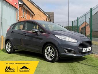 Ford Fiesta Hatchback 1.25 Zetec Euro 5 5dr