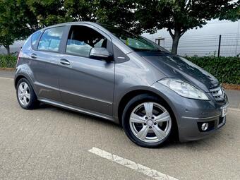 Mercedes-Benz A Class Hatchback 2.0 A180 CDI Avantgarde SE CVT 5dr