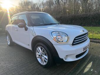 2013 COUNTRYMAN 2.0 COOPER D AUTO ALL4 EURO 5 5DR 48 PHOTOS MINI COUNTRYMAN... photo