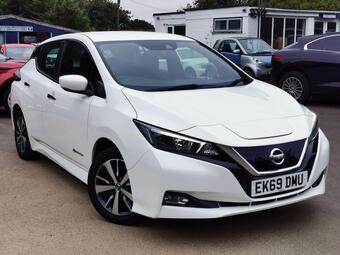 Nissan Leaf Hatchback 40kWh Acenta Auto 5dr