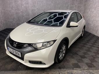 Honda Civic Hatchback 1.8 i-VTEC ES Euro 5 (s/s) 5dr