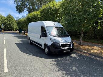 Peugeot Boxer Panel Van 2.2 BlueHDi 335 Professional L3 H2 Euro 6 (s/s) 5dr