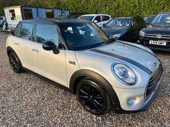 2017 COOPER AUTO EURO 6 S S 5DR 34 PHOTOS 1 VIDEO MINI HATCH... photo