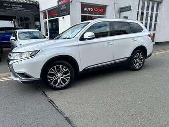 Mitsubishi Outlander SUV 2.2 DI-D 4 4WD Euro 6 (s/s) 5dr