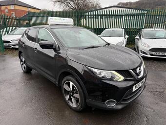 2017 NISSAN QASHQAI 1.2 DIG T N CONNECTA XTRON 2WD EURO 6 S S 5DR... photo