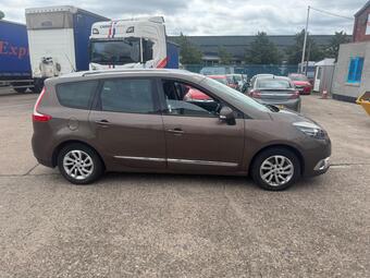 Renault Grand Scenic MPV 1.5 dCi Dynamique Nav Euro 6 (s/s) 5dr