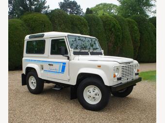 Land Rover Defender 90 SUV 3.5 County Station Wagon