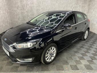Ford Focus Hatchback 1.0T EcoBoost Titanium Euro 6 (s/s) 5dr