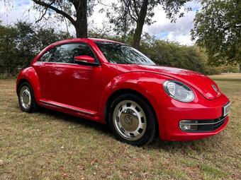 Volkswagen Beetle Hatchback 1.6 TDI BlueMotion Tech Design Euro 5 (s/s) 3dr