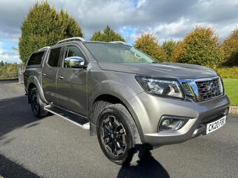 Nissan Navara Pickup 2.3 dCi Tekna 4WD Euro 6 (s/s) 4dr