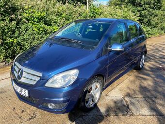 Mercedes-Benz B Class MPV 1.5 B160 SE CVT 5dr