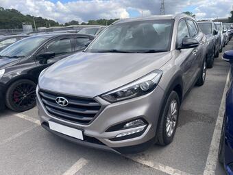 Hyundai TUCSON SUV 2.0 CRDi SE Nav Auto 4WD Euro 6 5dr