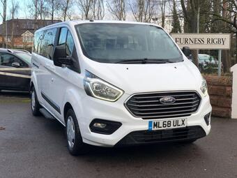 Ford Tourneo Custom Minibus 2.0 320 EcoBlue Shuttle L2 Euro 6 (s/s) 5dr
