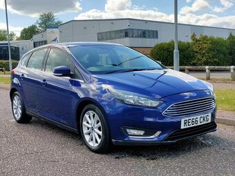 Ford Focus Hatchback 1.0T EcoBoost Titanium Euro 6 (s/s) 5dr