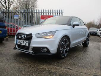 Audi A1 Hatchback 1.6 TDI Contrast Edition Plus Euro 5 (s/s) 3dr