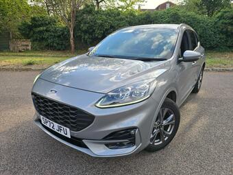Ford Kuga SUV 2.5 EcoBoost Duratec 14.4kWh ST-Line CVT Euro 6 (s/s) 5dr