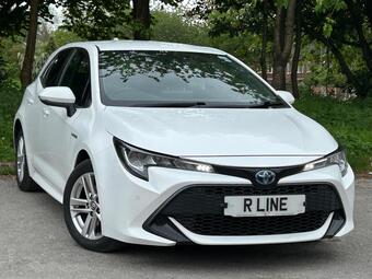Toyota Corolla Hatchback 1.8 VVT-h Icon Tech CVT Euro 6 (s/s) 5dr