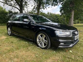 Audi A4 Avant Estate 2.0 TDI S line Multitronic Euro 5 (s/s) 5dr