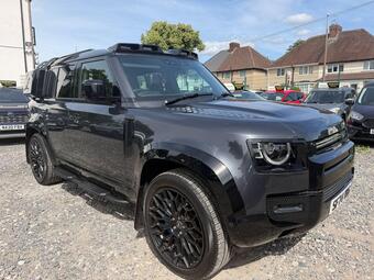 Land Rover Defender 110 SUV 3.0 D300 MHEV X-Dynamic SE Auto 4WD Euro 6 (s/s) 5dr