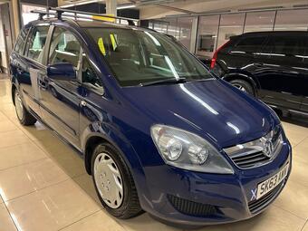 Vauxhall Zafira MPV 1.6 16V Exclusiv Euro 5 5dr