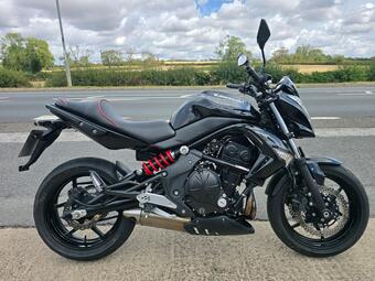 Kawasaki ER-6N Naked 650