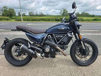 Ducati Scrambler 800 Roadster/Retro 803 Nightshift Ducati Quick Shift Euro 5
