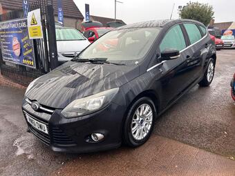 Ford Focus Hatchback 1.6 Titanium Euro 5 5dr