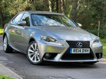Lexus IS Saloon 2.5 300h Luxury E-CVT Euro 5 (s/s) 4dr