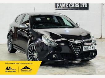 2012 Alfa Romeo Giulietta 1.4 TB MultiAir Sportiva TCT Euro 5 (s/s) 5dr 31 Photos photo