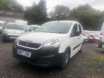 Peugeot Partner Panel Van 1.6 BlueHDi 854 Professional L1 5dr