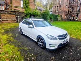Mercedes-Benz C Class Saloon 2.1 C200 CDI BlueEfficiency AMG Sport Plus G-Tronic+ Euro 5 (s/s) 4dr