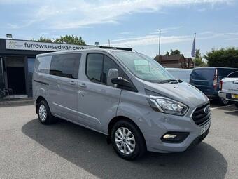 Ford Transit Custom Combi Van LIMITED 320 L1 D/CAB 170 PS