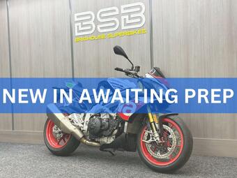 Aprilia Tuono 1100 V4 Naked 1100 Factory Euro 4